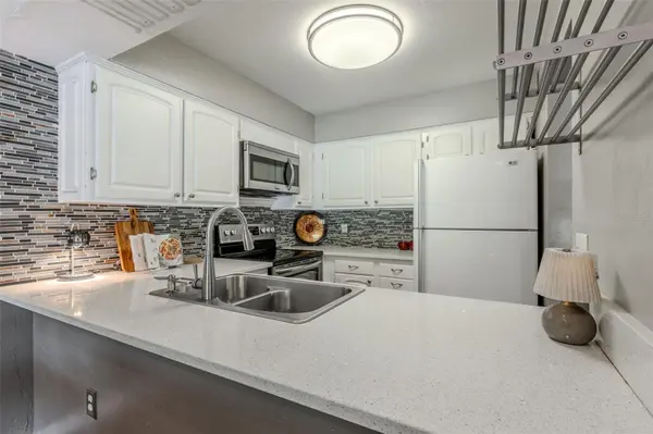 4460 SW 20TH LANE, Gainesville, FL 32607