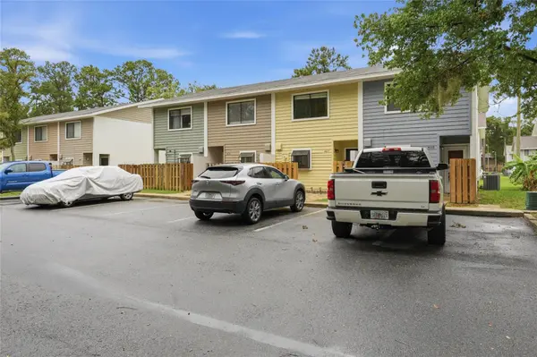 4017 SW 20TH LN, Gainesville, FL 32607