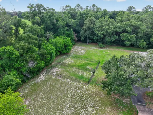 20420 NW 243RD DR, High Springs, FL 32643