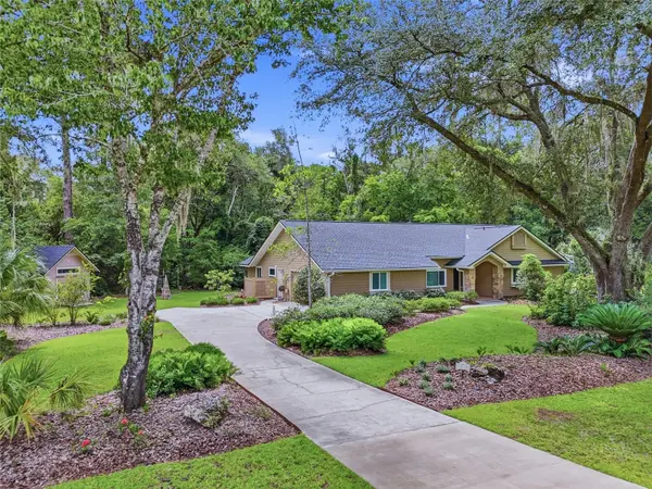 1219 SW 101ST ST, Gainesville, FL 32607