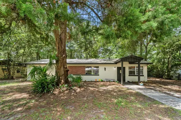 4156 NW 10TH ST, Gainesville, FL 32609