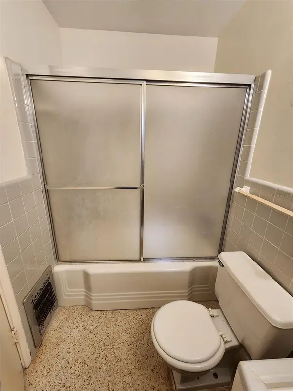 1339 NW 25 TER, Gainesville, FL 32605