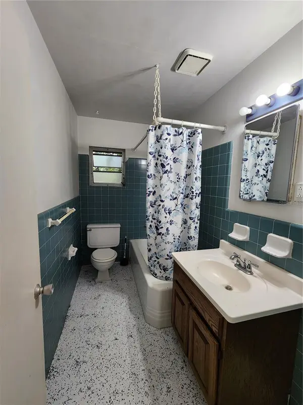 1339 NW 25 TER, Gainesville, FL 32605