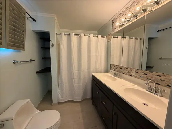 701 SW 28TH ST, Gainesville, FL 32607