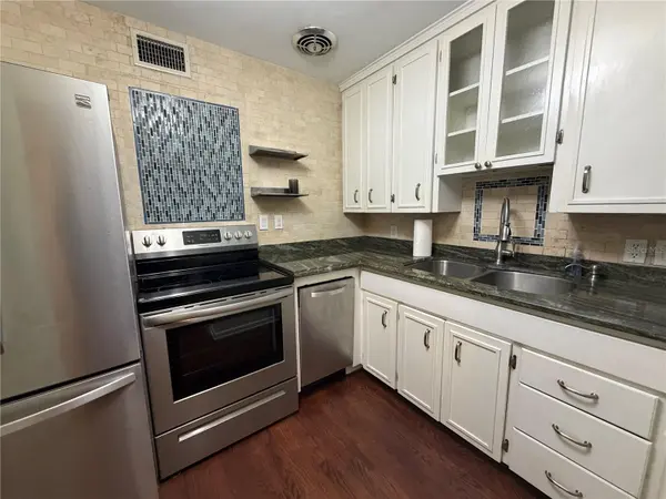 701 SW 28TH ST, Gainesville, FL 32607