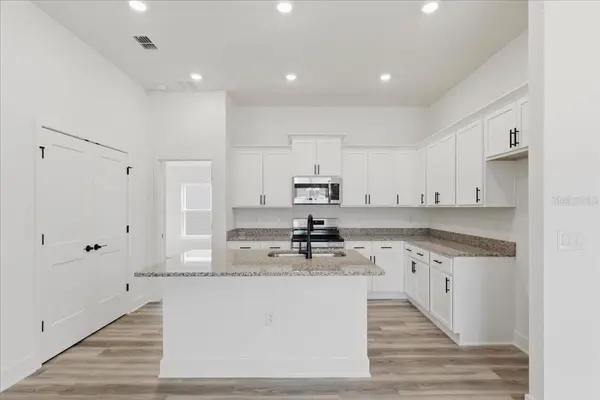 13658 NW 150TH CIR, Alachua, FL 32615