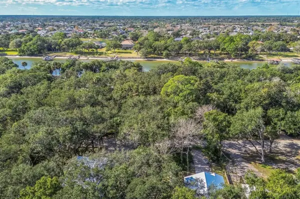 111 HERNANDEZ AVE, Palm Coast, FL 32137
