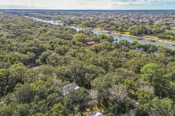 111 HERNANDEZ AVE, Palm Coast, FL 32137