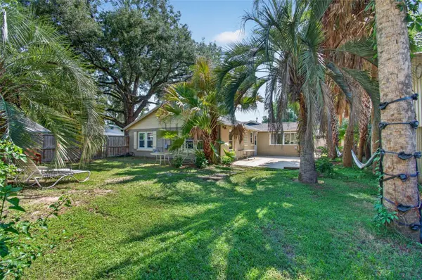 715 NW 22ND AVE, Gainesville, FL 32609