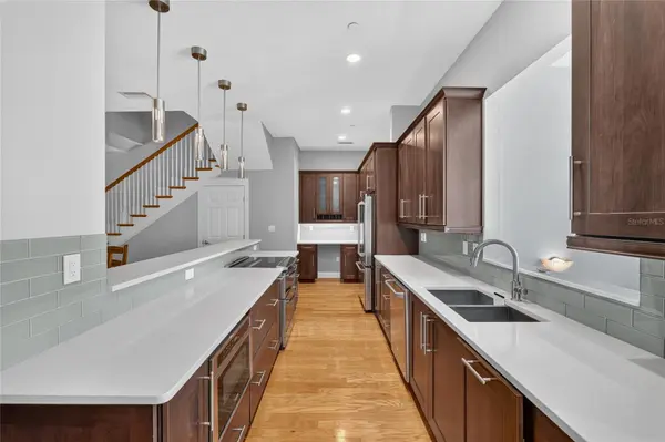 125 NE 4TH ST #38, Gainesville, FL 32601