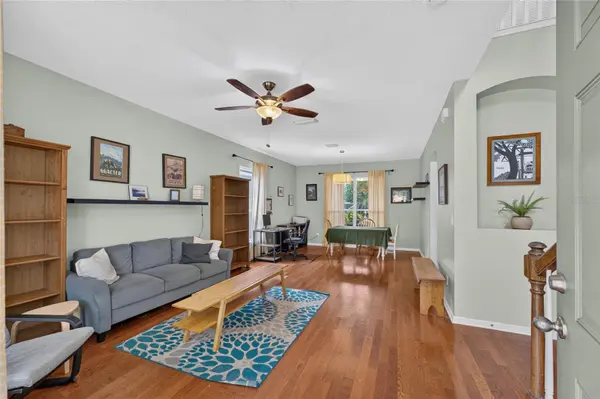 8206 NW 52ND ST, Gainesville, FL 32653