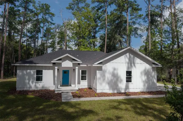 832 NW 5TH ST, Micanopy, FL 32667
