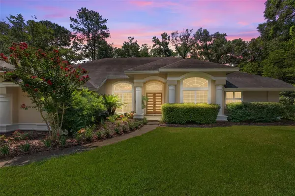 9227 SW 43RD LN, Gainesville, FL 32608