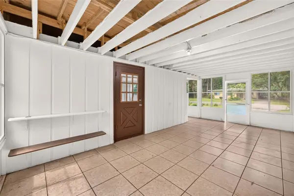 2125 NE 6TH TER, Gainesville, FL 32609
