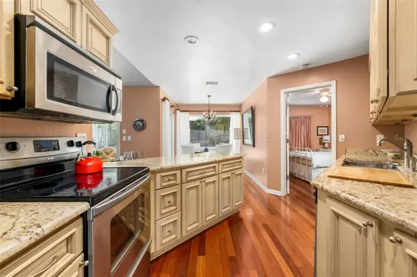 3815 NW 48TH TER, Gainesville, FL 32606