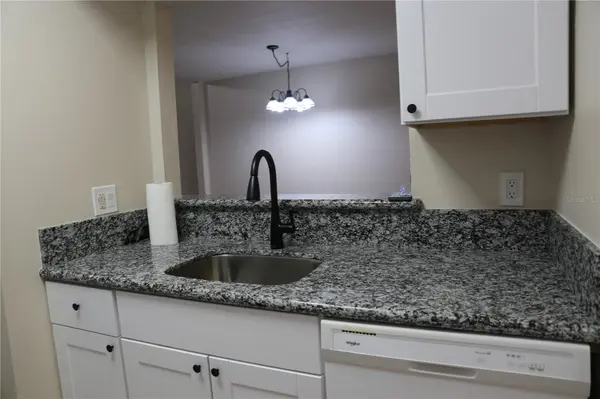 5831 SW 9TH PL, Gainesville, FL 32607