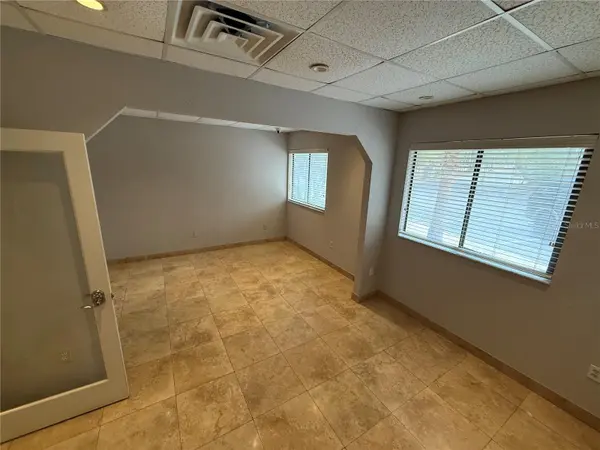 1034 NW 57TH ST, Gainesville, FL 32605