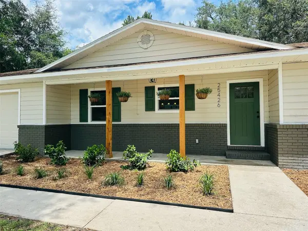 25426 SW 18TH AVE, Newberry, FL 32669