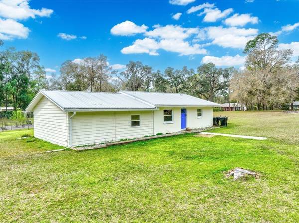 420 N COURT ST, Bronson, FL 32621