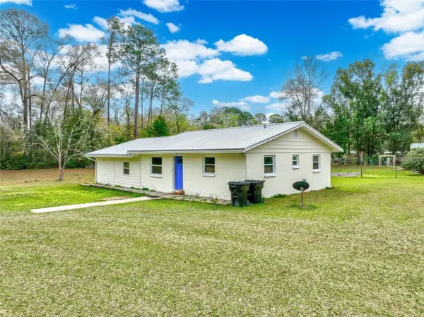 420 N COURT ST, Bronson, FL 32621