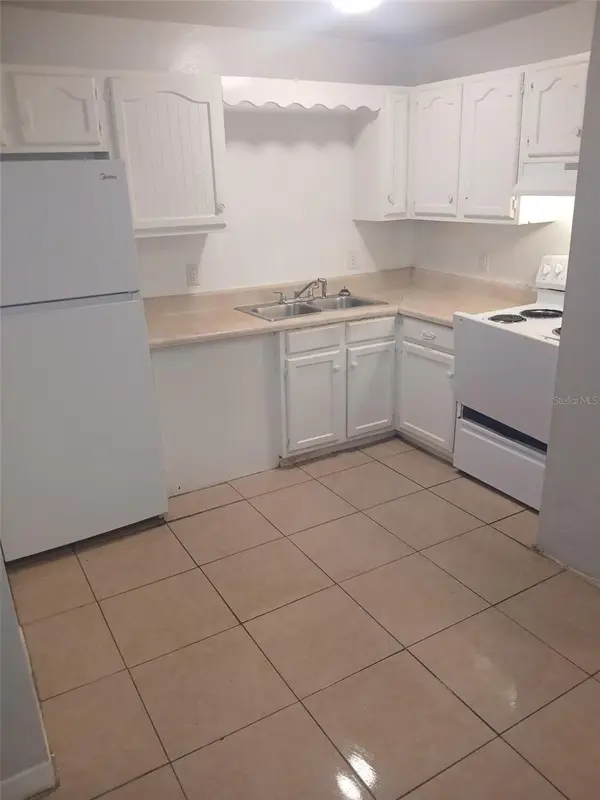2525 NW 62ND PL #2525, Gainesville, FL 32653