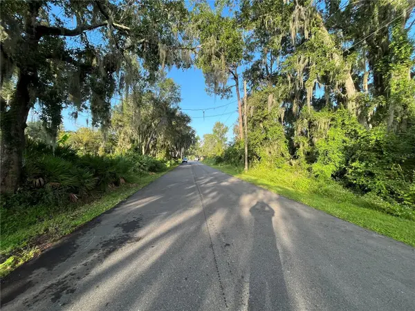270 TOMS RD, Debary, FL 32713