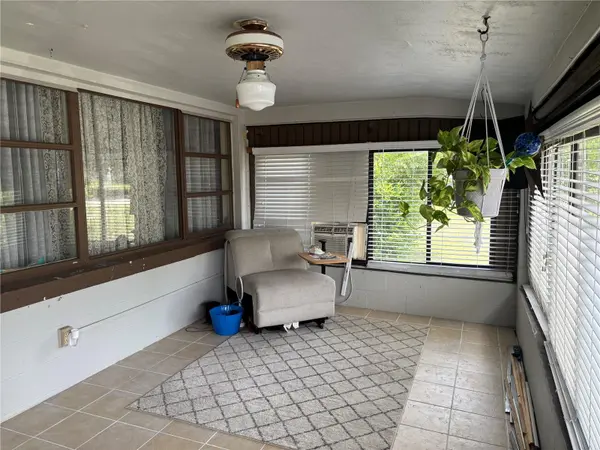 262 WALTER AVE, Frostproof, FL 33843