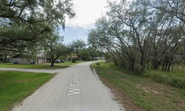 2391 W CAMELOT RD, Avon Park, FL 33825