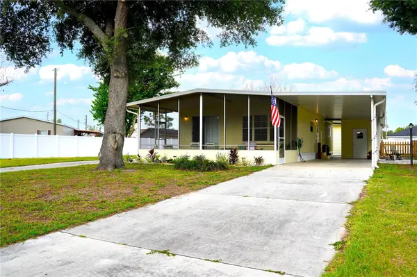 5747 LAKE FOX DR E, Winter Haven, FL 33884