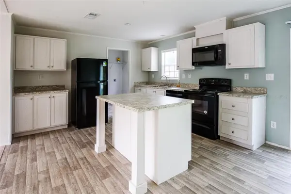 3205 J AND J MANOR RD, Lakeland, FL 33810