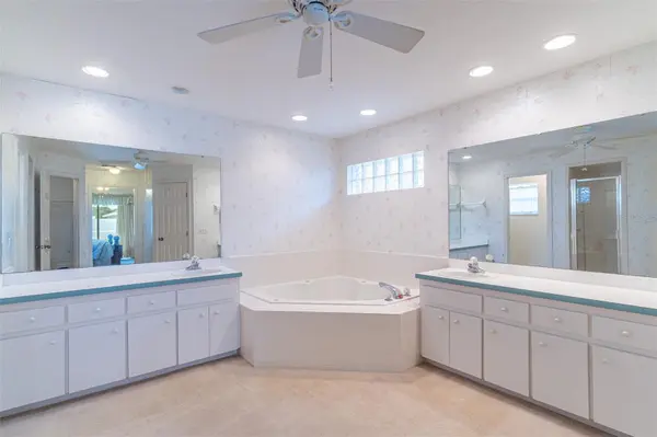 699 HUNTERS RUN BLVD, Lakeland, FL 33809