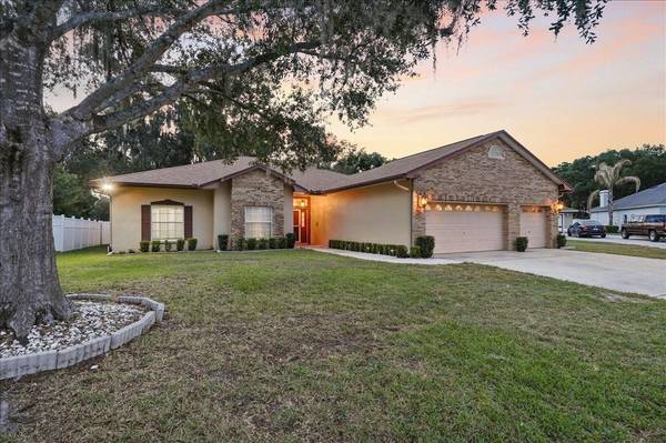 448 LAKE HARRIS DR, Lakeland, FL 33813