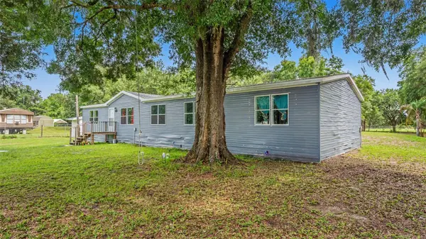 4736 WALNUT CIR S, Lakeland, FL 33810