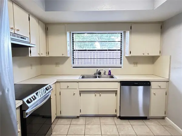 1026 MEDINAH DR, Winter Haven, FL 33884