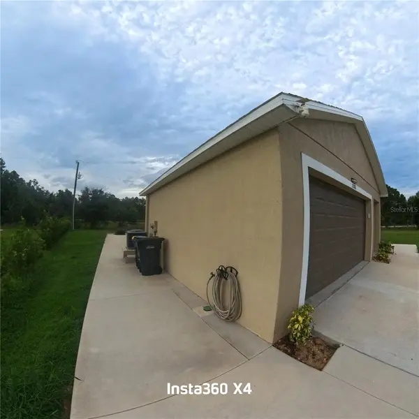 25283 CANTERBURY DR, Lake Wales, FL 33898