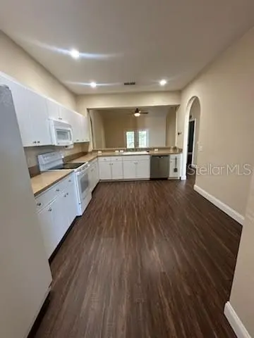 5088 ASHWOOD DR, Lakeland, FL 33811
