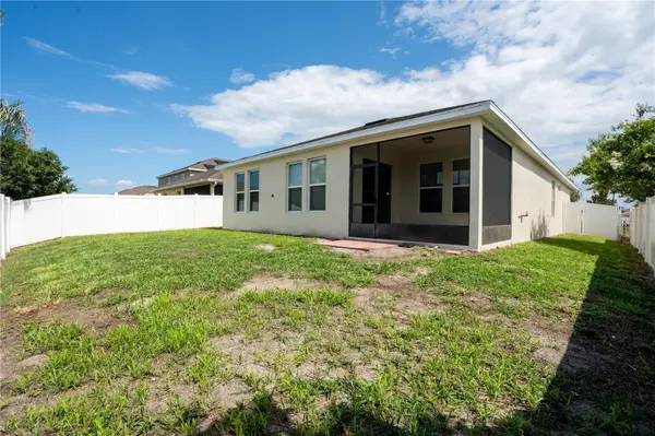 1860 SKYVIEW DR, Auburndale, FL 33823