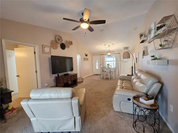 2258 SILVER RE DR, Lakeland, FL 33810