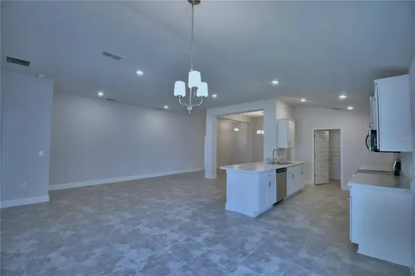 4620 CALAMINT LN, Auburndale, FL 33823