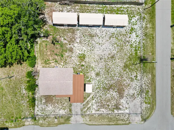 404 ARMOUR AVE, Auburndale, FL 33823