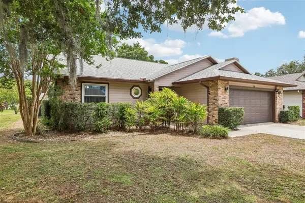 6540 FOXMOOR DR, Zephyrhills, FL 33542