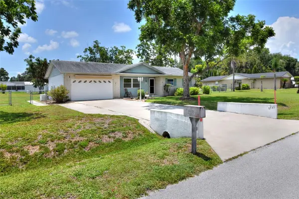 6739 FARRIS DR, Lakeland, FL 33811