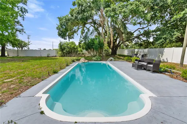 245 ALTURAS RD, Bartow, FL 33830