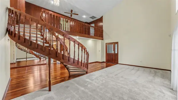 633 VICTORIA SQUARE LN, Lakeland, FL 33813
