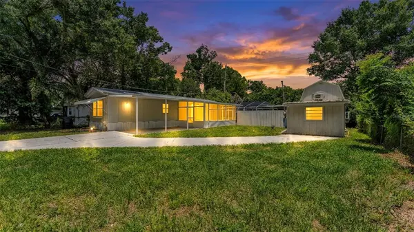 212 KAYLOR DR, Auburndale, FL 33823