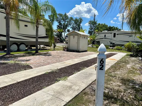 2928 BIRDIE DR, Bowling Green, FL 33834