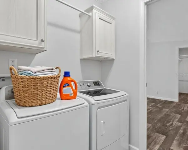 3035 CRYSTAL HILLS DR, Lakeland, FL 33801