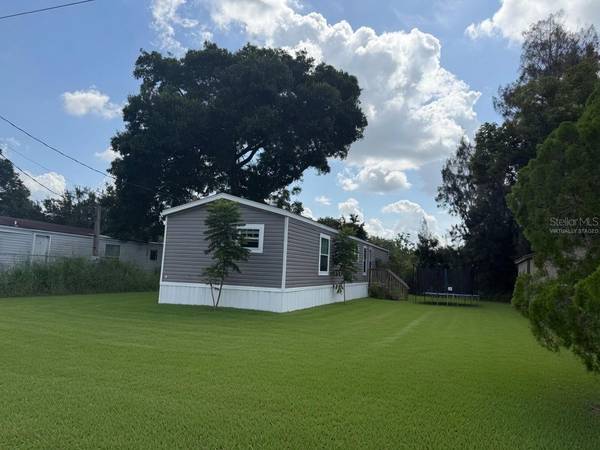 3035 CRYSTAL HILLS DR, Lakeland, FL 33801