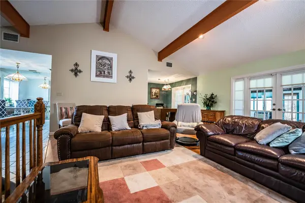 85 COUNTRY CLUB LN, Mulberry, FL 33860