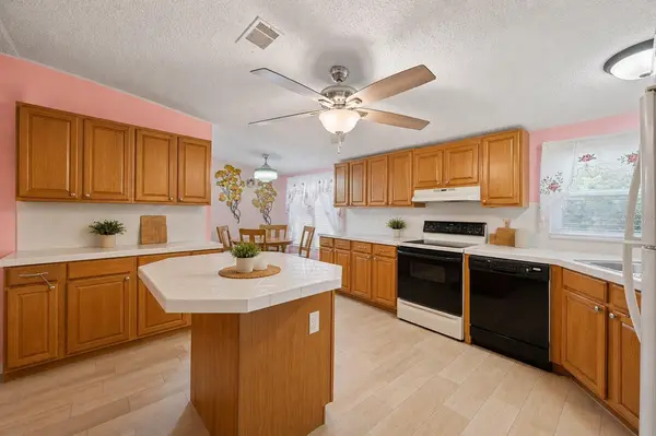 117 GLENN RD, Auburndale, FL 33823